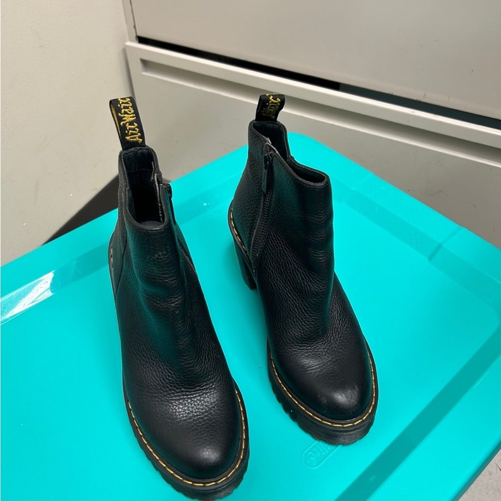 Dr. Martens Womens 6 Booties Magdalena Black Leather Chunky Zipper Heel Docs